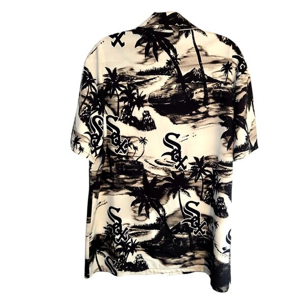 Men's XL Sox Black White Shirt Short Sleeve 46 48 Button Down - Picture 4 of 5